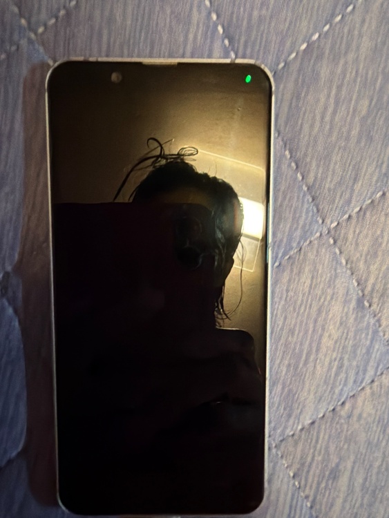 AQUOS AQUOS sense3 【au】AQUOS sense3 SHV45（スマホ）の商品画像 - 査定依頼日：2026年9月16日 - 最高査定価格：100,000円