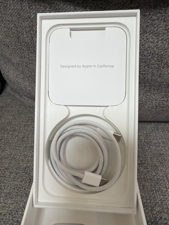 iPhone iPhone 15 Pro 256GB SIMフリー（スマホ）の商品画像 - 査定依頼日：2026年7月26日 - 最高査定価格：89,000円