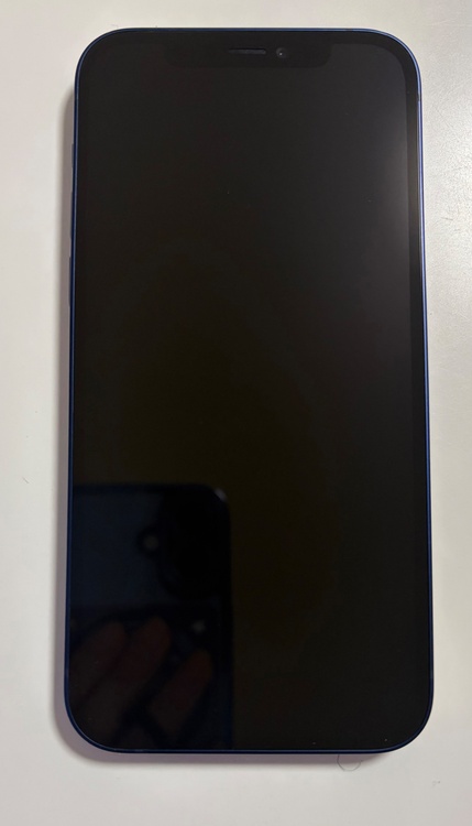 MGJ33J/A（スマホ）の商品画像 - 査定依頼日：2026年2月1日 - 最高査定価格：26,000円