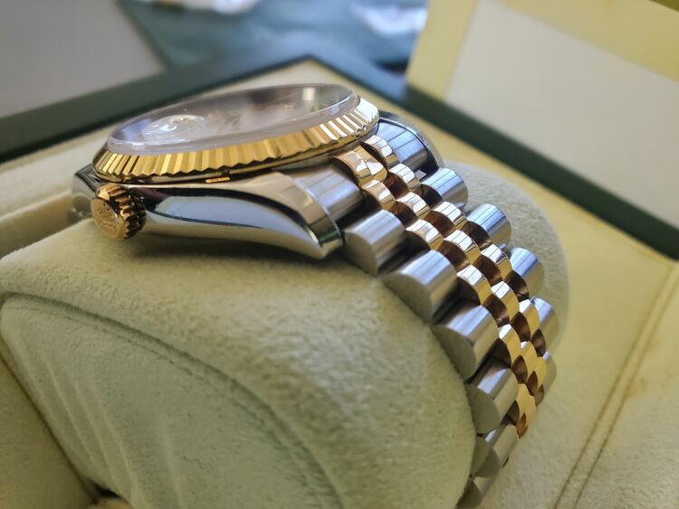 デイトジャスト（高級時計）の商品画像 - 査定依頼日：2025年10月29日 - 最高査定価格：1,500,000円