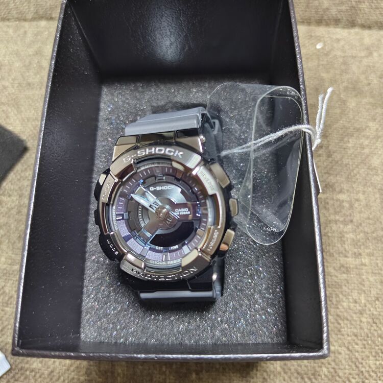 G-SHOCK その他 GM-S110B-8AJF （高級時計）の商品画像 - 査定依頼日：2025年8月10日 - 最高査定価格：5,500円