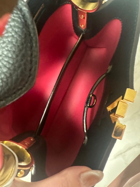 カプシーヌbb（ブランドバッグ）の商品画像 - 査定依頼日：2025年7月16日 - 最高査定価格：450,000円