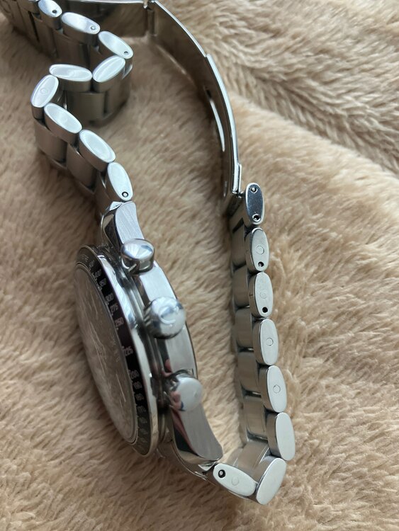 スピードマスター　マーク40コスモス（高級時計）の商品画像 - 査定依頼日：2025年3月20日 - 最高査定価格：290,000円