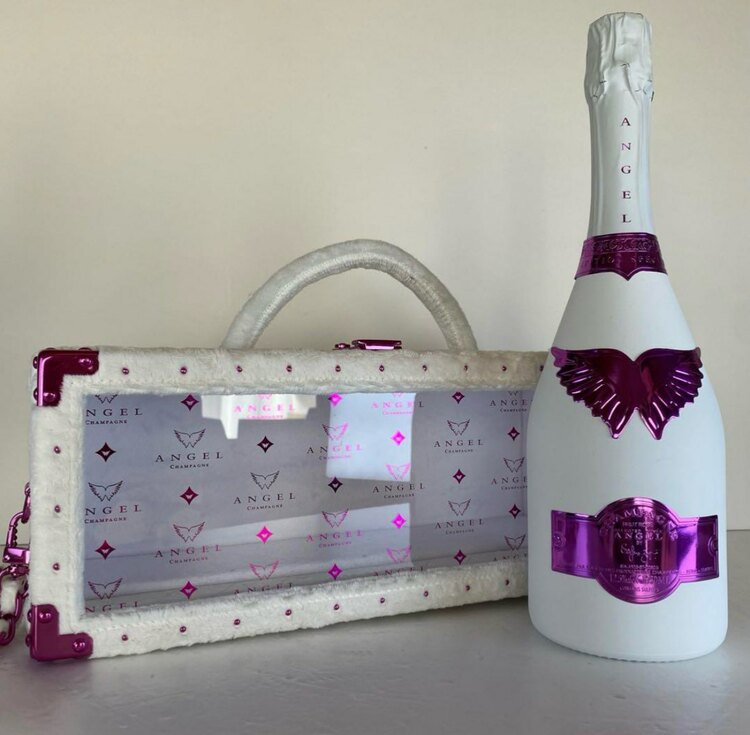 シャンパン シャンパン(その他) （お酒）の商品画像 - 査定依頼日：2025年3月26日 - 最高査定価格：40,000円