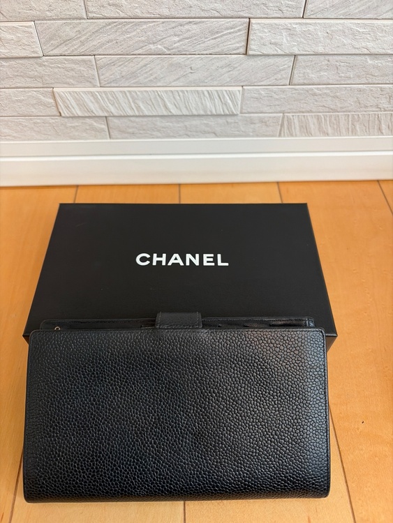 CHANEL 13498（ブランド財布・小物）の商品画像 - 査定依頼日：2026年10月20日 - 最高査定価格：100,000円