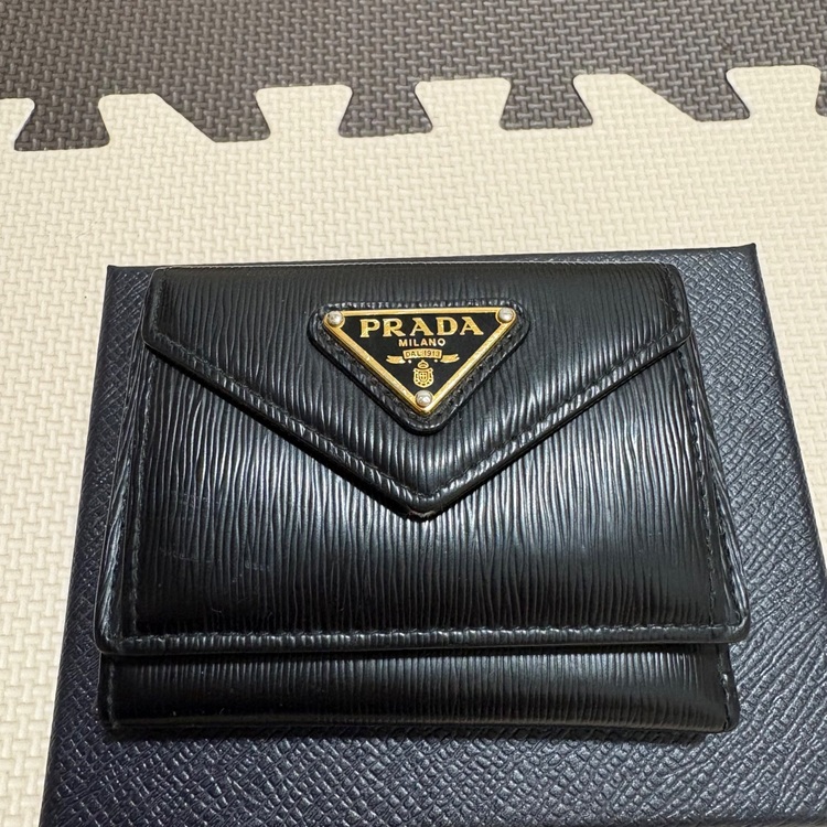 VITELLO MOVE TR（ブランド財布・小物）の商品画像 - 査定依頼日：2025年10月16日 - 最高査定価格：18,000円