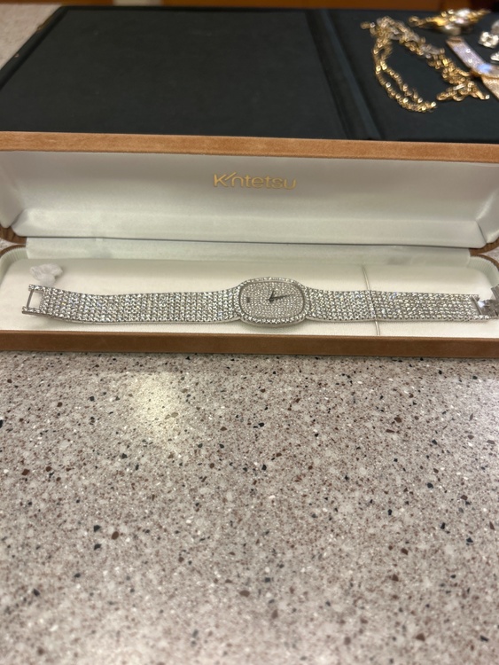 ピアジェ トラディション（高級時計）の商品画像 - 査定依頼日：2026年2月15日 - 最高査定価格：3,000,000円