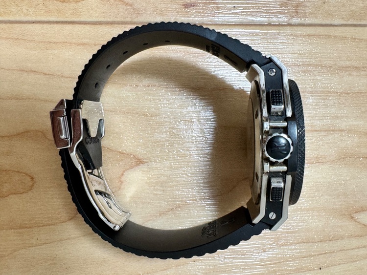 ウブロ ビックバン （高級時計）の商品画像 - 査定依頼日：2025年6月29日 - 最高査定価格：800,000円