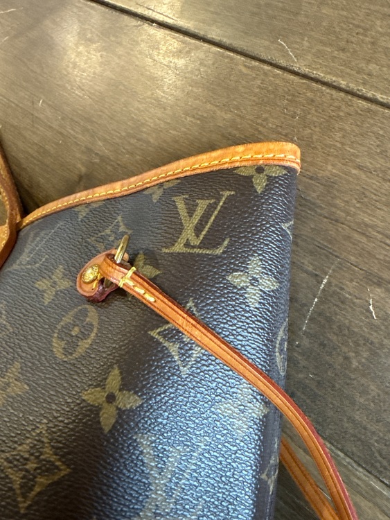 ルイヴィトン ネヴァーフル （ブランドバッグ）の商品画像 - 査定依頼日：2025年10月11日 - 最高査定価格：100,000円