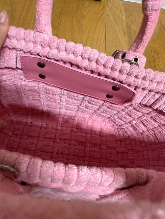 バレンシアガ  （ブランドバッグ）の商品画像 - 査定依頼日：2025年10月19日 - 最高査定価格：40,000円