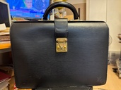 ルイヴィトン エピ （ブランドバッグ）の商品画像 - 査定依頼日：2026年3月11日 - 最高査定価格：40,000円