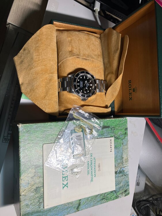 ロレックス サブマリーナー 1661（高級時計）の商品画像 - 査定依頼日：2025年2月14日 - 最高査定価格：1,260,000円