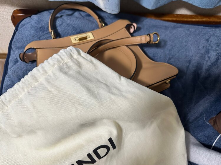 フェンディ  （ブランドバッグ）の商品画像 - 査定依頼日：2025年2月4日 - 最高査定価格：200,000円