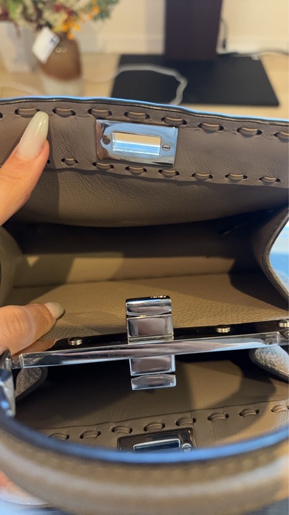 フェンディ  （ブランドバッグ）の商品画像 - 査定依頼日：2026年1月28日 - 最高査定価格：280,000円