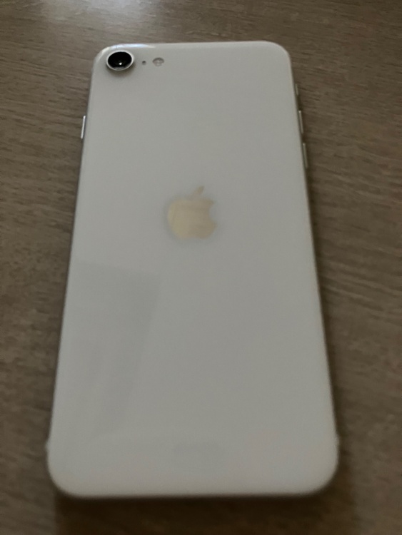 iPhone iPhone SE (第 2 世代) 64GB Softbank（スマホ）の商品画像 - 査定依頼日：2026年5月22日 - 最高査定価格：11,000円