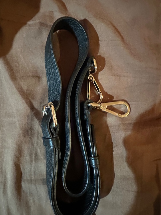 フェンディ  （ブランドバッグ）の商品画像 - 査定依頼日：2025年10月5日 - 最高査定価格：165,000円