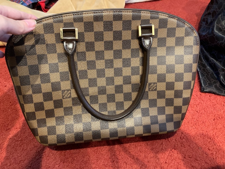 バッグ（ブランドバッグ）の商品画像 - 査定依頼日：2025年12月12日 - 最高査定価格：100,000円