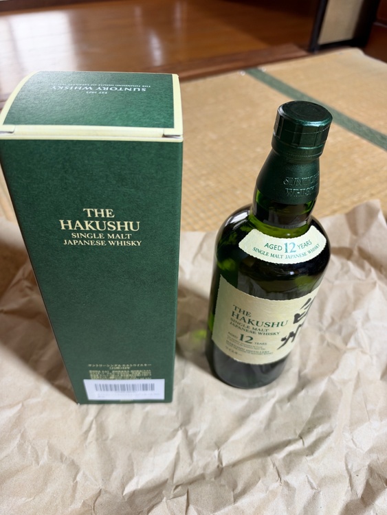 白州　12年（お酒）の商品画像 - 査定依頼日：2026年10月4日 - 最高査定価格：20,500円