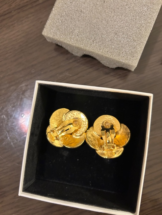 シャネル　イヤリング（金・貴金属）の商品画像 - 査定依頼日：2026年8月21日 - 最高査定価格：50,000円