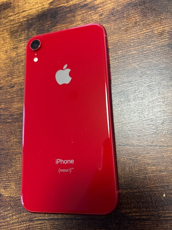 iPhoneXR 64GB au（スマホ）の商品画像 - 査定依頼日：2026年4月18日 - 最高査定価格：14,000円