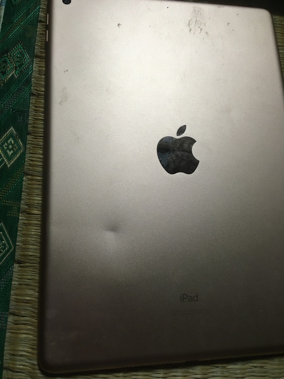 MYLC2j/A（PC・タブレット）の商品画像 - 査定依頼日：2021年7月23日 - 最高査定価格：7,200円