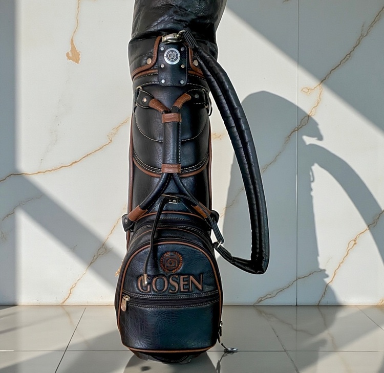 その他 その他 （ブランドバッグ）の商品画像 - 査定依頼日：2026年2月10日 - 最高査定価格：100,000円