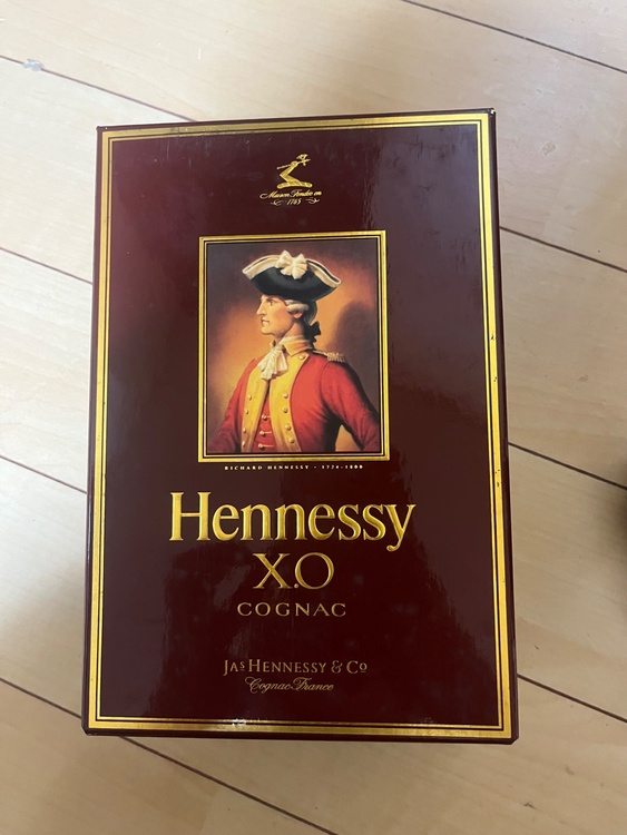 ヘネシーXO 金キャップ（お酒）の商品画像 - 査定依頼日：2026年3月24日 - 最高査定価格：60,000円