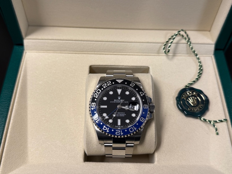 126710BLNR（高級時計）の商品画像 - 査定依頼日：2026年1月9日 - 最高査定価格：3,000,000円