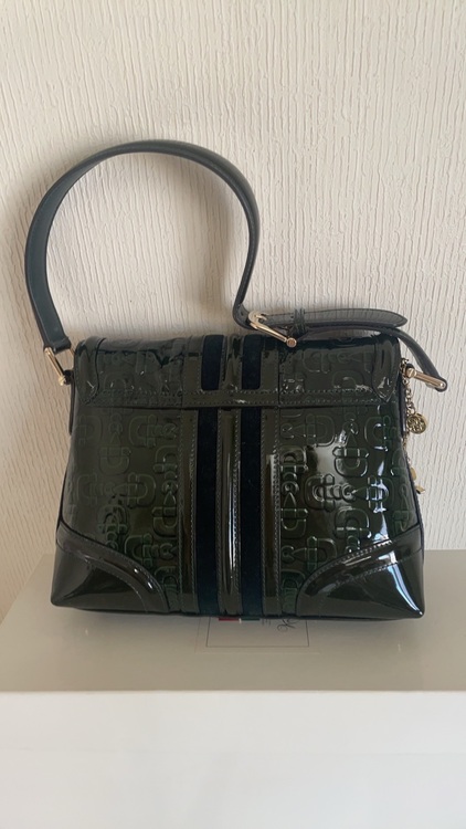 グッチ  （ブランドバッグ）の商品画像 - 査定依頼日：2025年7月30日 - 最高査定価格：50,000円