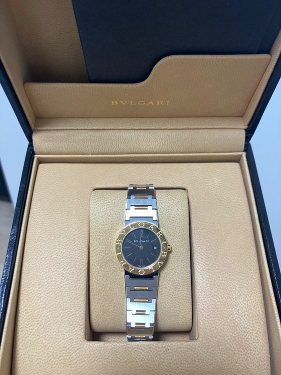 ブルガリ ブルガリブルガリ （高級時計）の商品画像 - 査定依頼日：2025年6月20日 - 最高査定価格：100,000円