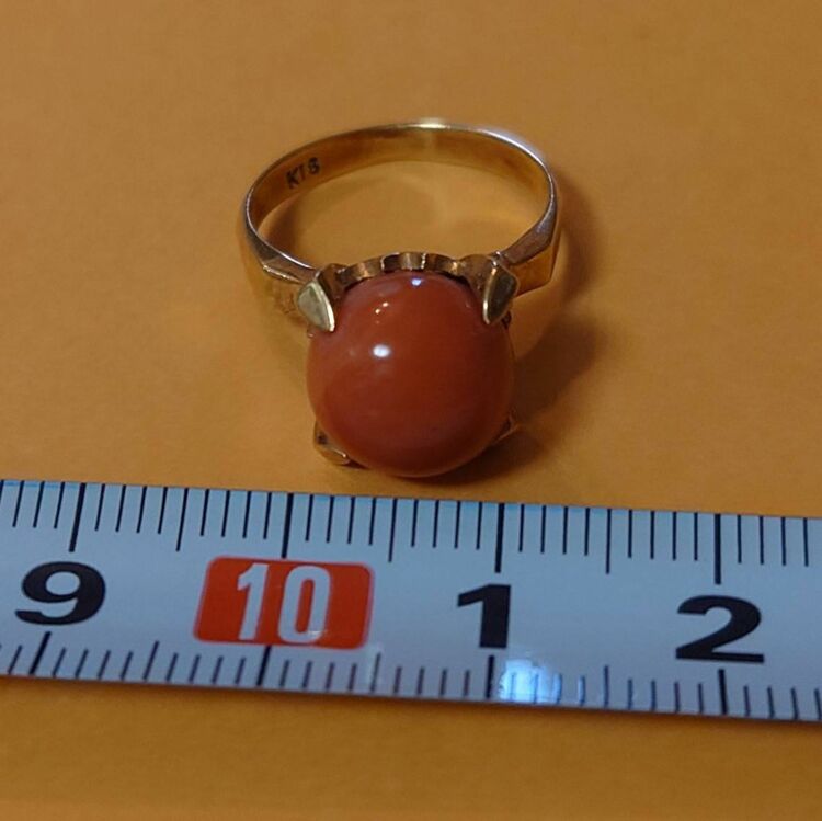 赤珊瑚のゴールドリング（金・貴金属）の商品画像 - 査定依頼日：2025年11月23日 - 最高査定価格：120,000円
