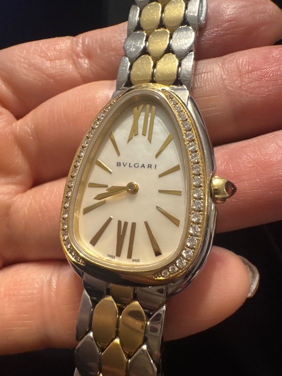 ブルガリ セルペンティ （高級時計）の商品画像 - 査定依頼日：2025年6月3日 - 最高査定価格：950,000円