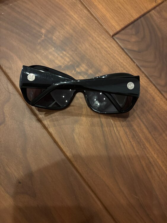 セリーヌ サングラス（古着・ファッション）の商品画像 - 査定依頼日：2025年2月24日 - 最高査定価格：2,000円