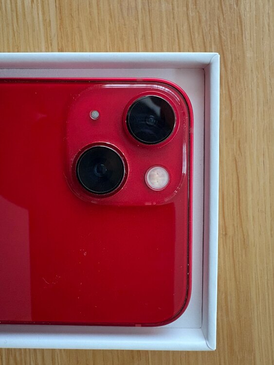 iPhone 13 mini 256GB au（スマホ）の商品画像 - 査定依頼日：2025年5月11日 - 最高査定価格：43,000円