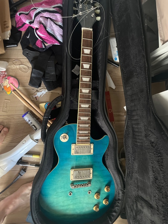 レスポールスタンダード（ピアノ・楽器・PA機材）の商品画像 - 査定依頼日：2025年10月19日 - 最高査定価格：2,000円