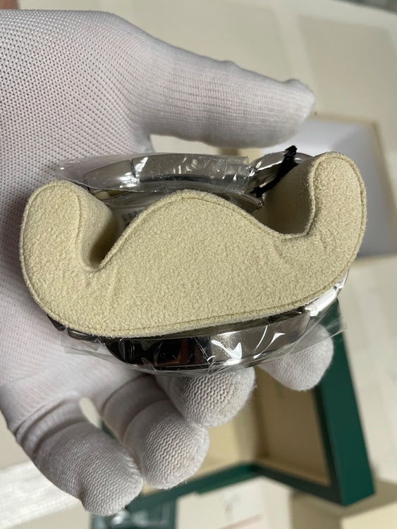 ロレックス　エクスプローラⅡ（高級時計）の商品画像 - 査定依頼日：2026年4月8日 - 最高査定価格：1,900,000円