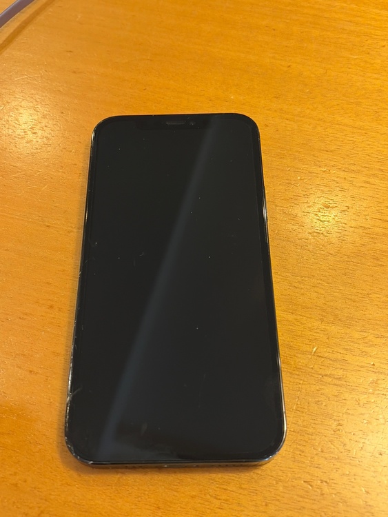 iPhone 12 Pro 512GB docomo（スマホ）の商品画像 - 査定依頼日：2026年4月12日 - 最高査定価格：39,000円