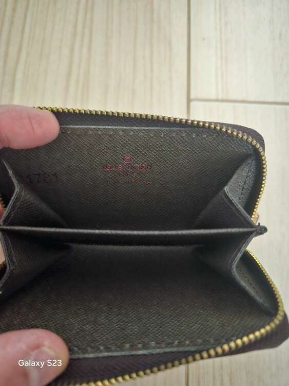 ルイヴィトン ダミエ （ブランドバッグ）の商品画像 - 査定依頼日：2025年4月10日 - 最高査定価格：5,000円