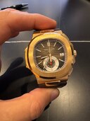 パテックフィリップ ノーチラス （高級時計）の商品画像 - 査定依頼日：2025年5月3日 - 最高査定価格：15,000,000円