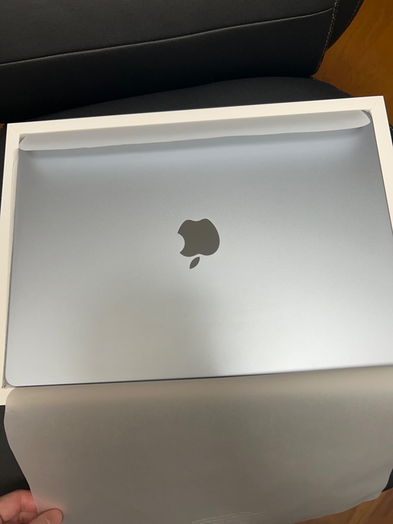 15インチMacbookAir（PC・タブレット）の商品画像 - 査定依頼日：2025年12月24日 - 最高査定価格：90,000円