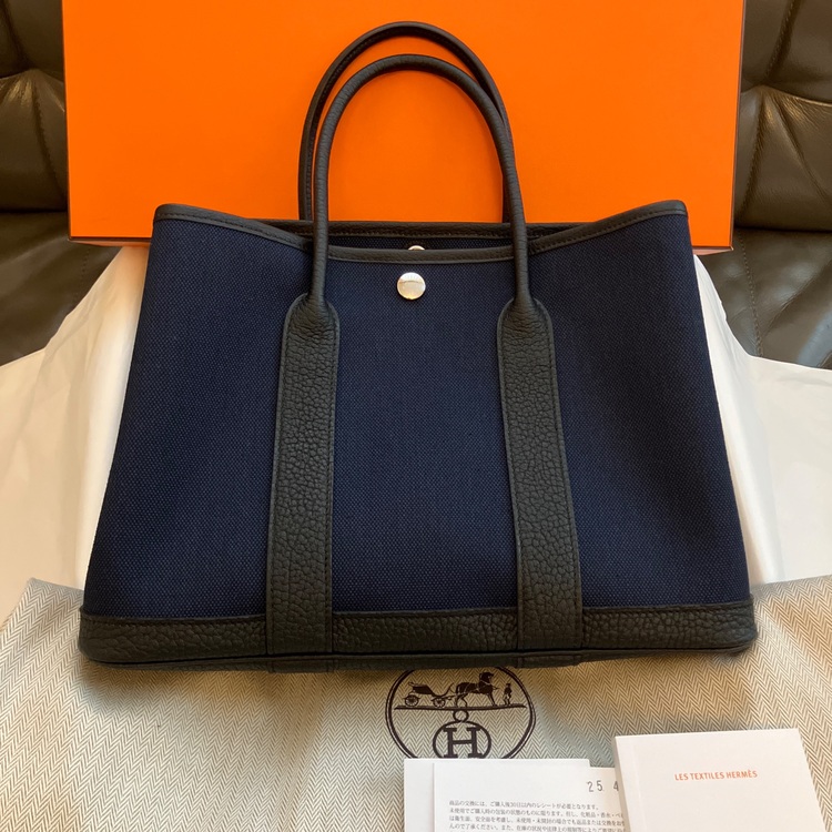 エルメス ガーデンパーティ （ブランドバッグ）の商品画像 - 査定依頼日：2025年6月10日 - 最高査定価格：400,000円