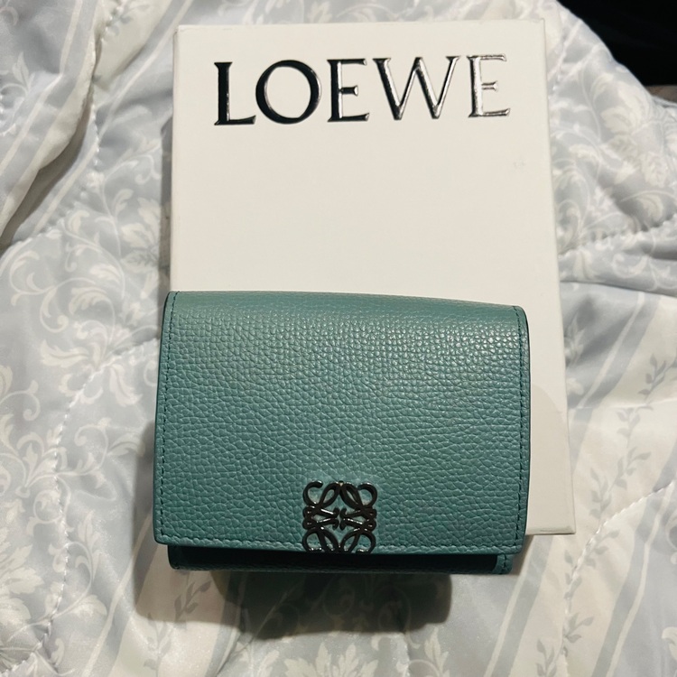 アナグラムトライフォールドウォレット（ブランド財布・小物）の商品画像 - 査定依頼日：2025年9月18日 - 最高査定価格：24,000円