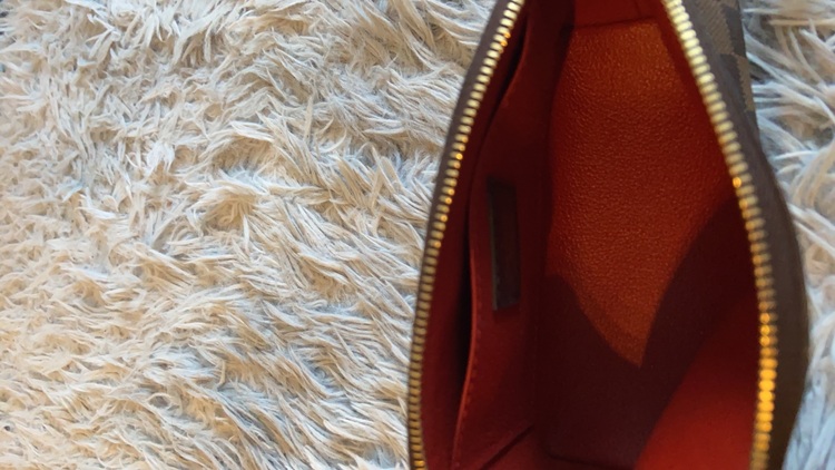 ルイヴィトン ダミエ （ブランドバッグ）の商品画像 - 査定依頼日：2025年10月5日 - 最高査定価格：45,000円