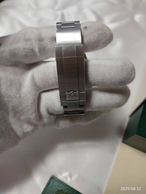 ロレックス シードゥエラー 126660（高級時計）の商品画像 - 査定依頼日：2025年8月12日 - 最高査定価格：1,830,000円