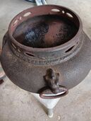 炉壇と茶釜（美術品・骨董品）の商品画像 - 査定依頼日：2025年10月31日 - 最高査定価格：100,000円