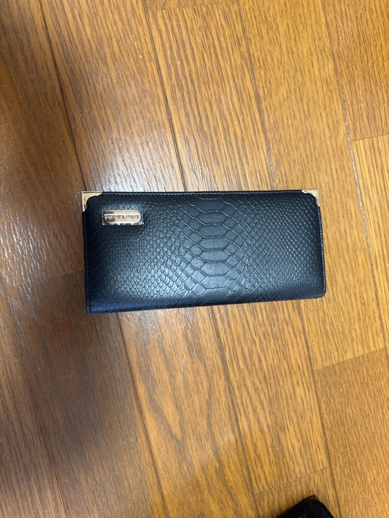 長財布（ブランド財布・小物）の商品画像 - 査定依頼日：2025年10月12日 - 最高査定価格：1,500円