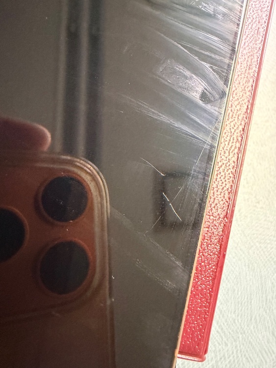 iPhone16 PROMAX 256GB デザートチタニウム（スマホ）の商品画像 - 査定依頼日：2026年1月28日 - 最高査定価格：127,000円