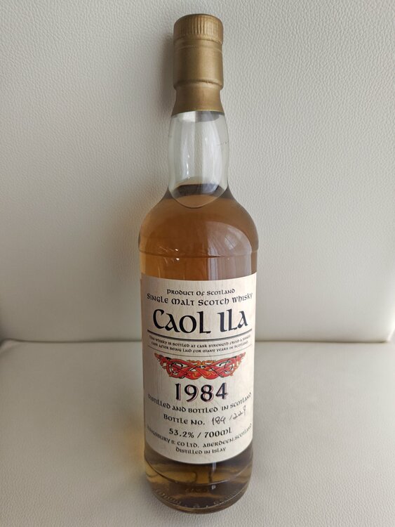 カリラ（お酒）の商品画像 - 査定依頼日：2026年3月16日 - 最高査定価格：30,000円