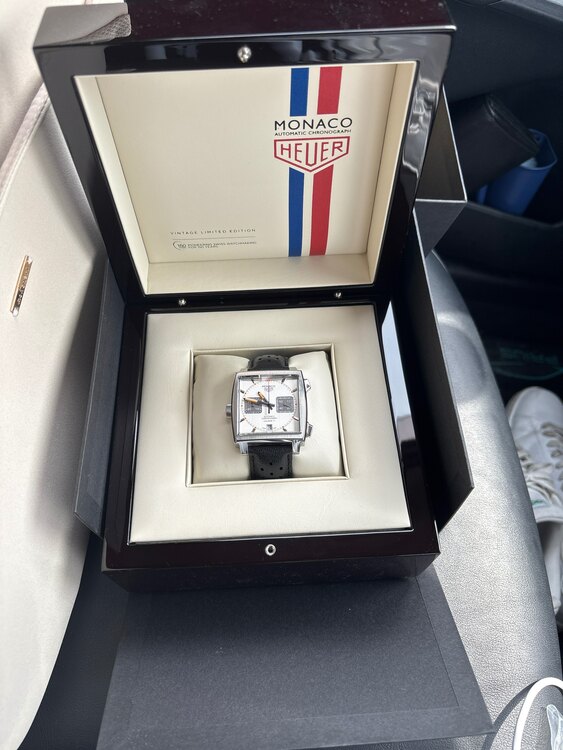 タグホイヤー モナコ （高級時計）の商品画像 - 査定依頼日：2025年5月15日 - 最高査定価格：610,000円