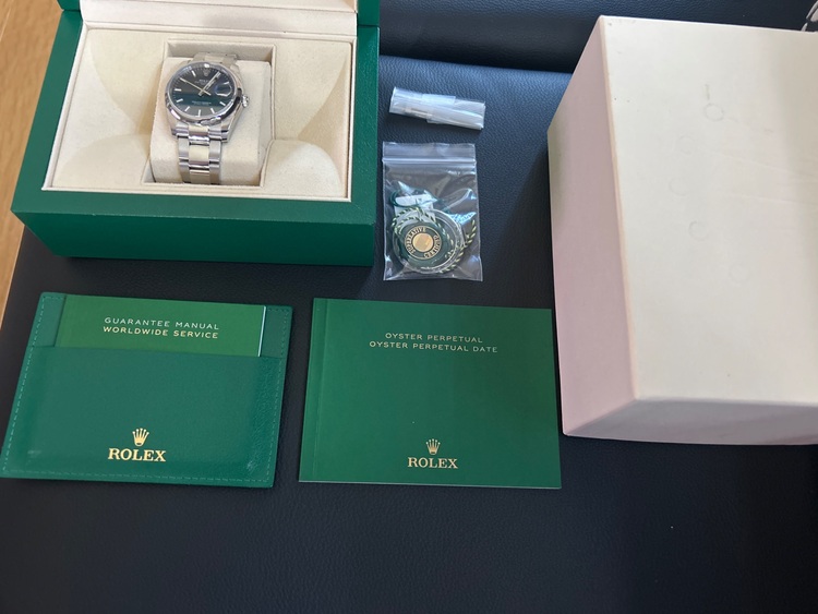 ロレックス パーペチュアルデイト 11520（高級時計）の商品画像 - 査定依頼日：2025年9月21日 - 最高査定価格：860,000円